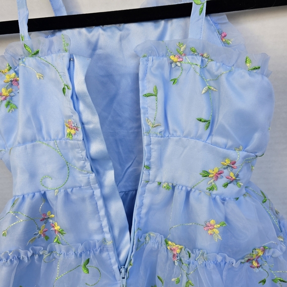 BCBGirls Light Blue Floral Embroidered 5T Girls Dress - Picture 5 of 8